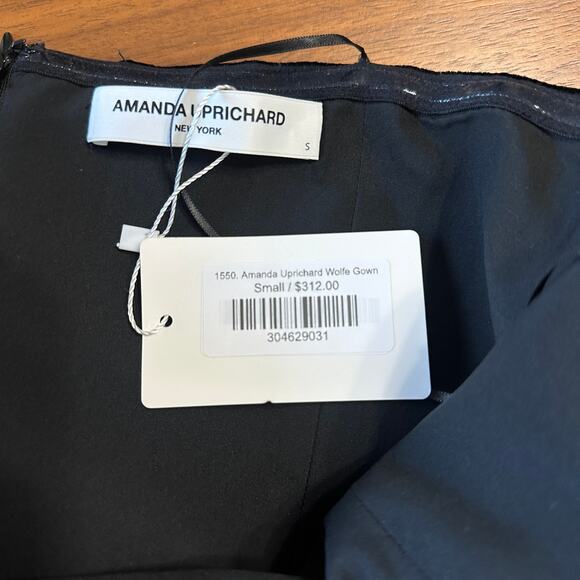 Amanda Uprichard Black Velvet Wolfe Gown, $312 currently on Revolve, NWT Small - Picture 10 of 11